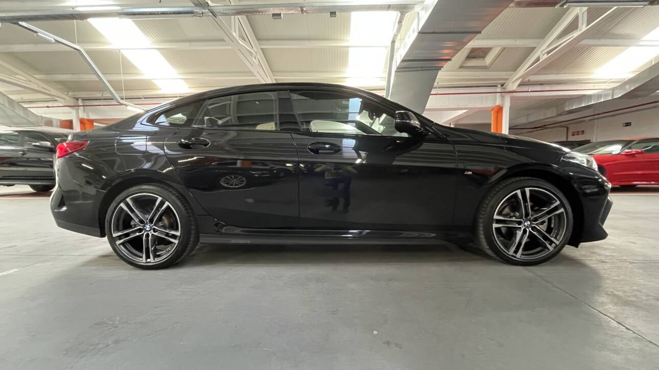 BMW SERIE 218d pack M