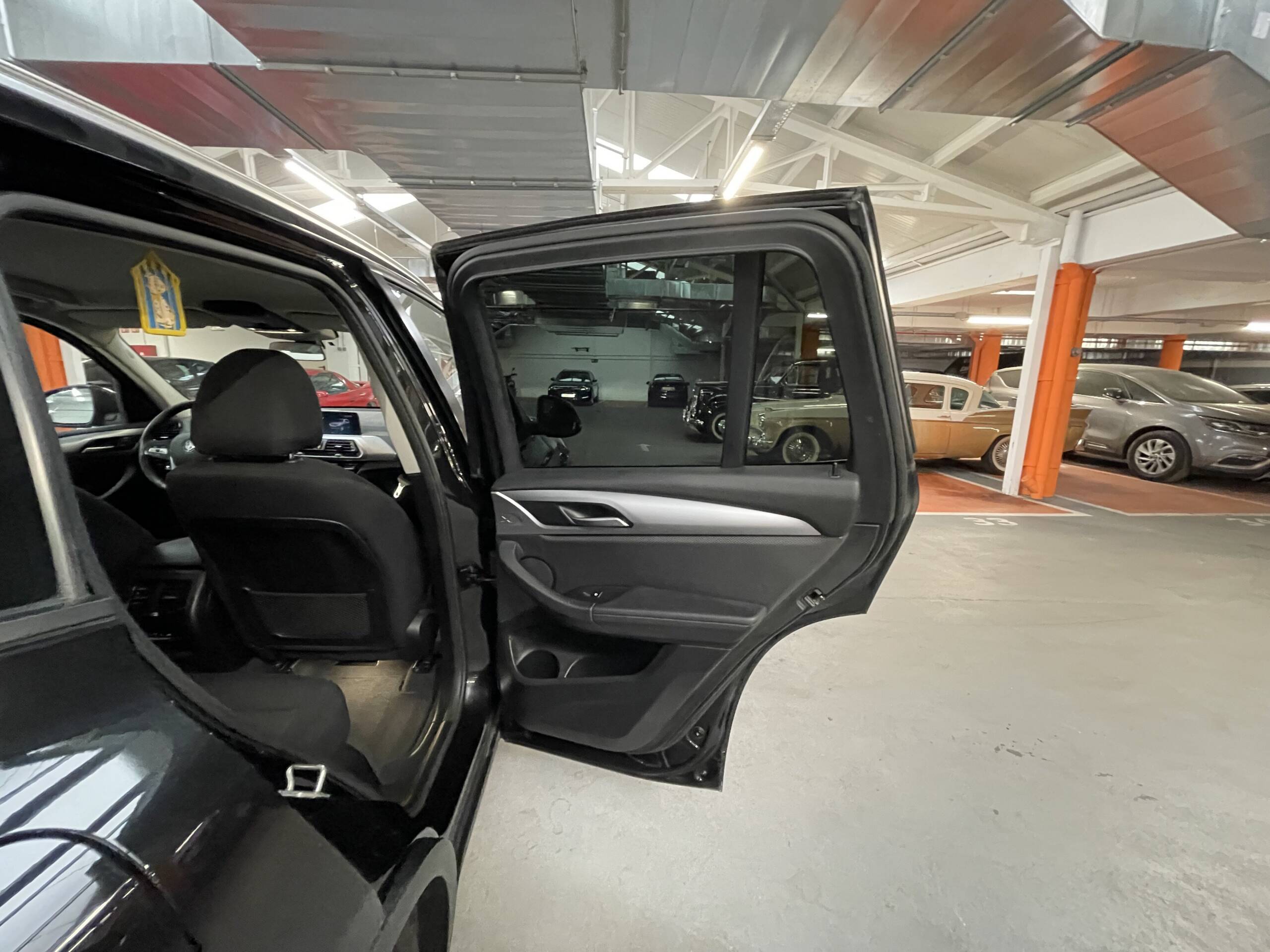 BMW X3 1.8d, foto 18