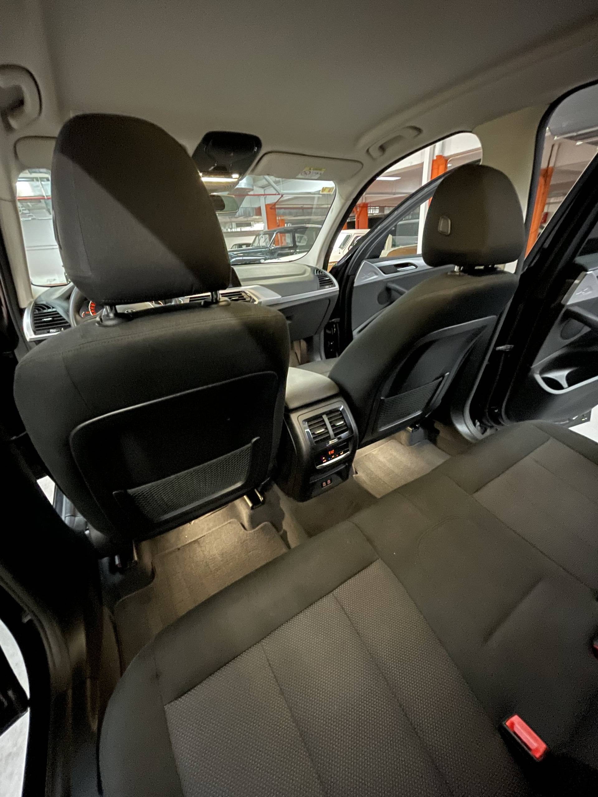 BMW X3 1.8d, foto 42