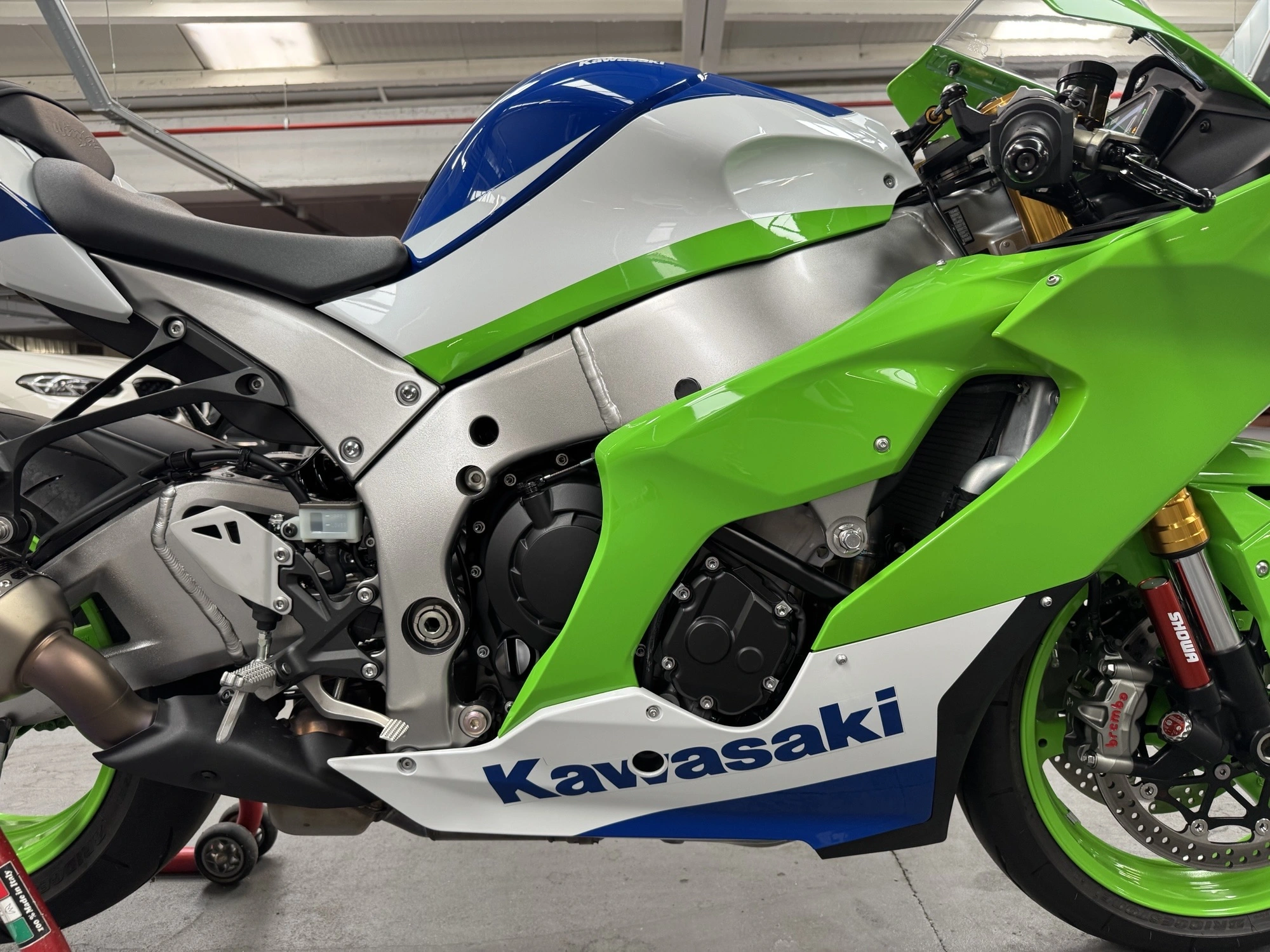 Kawasaki Ninja ZX-10R 40 Aniversario